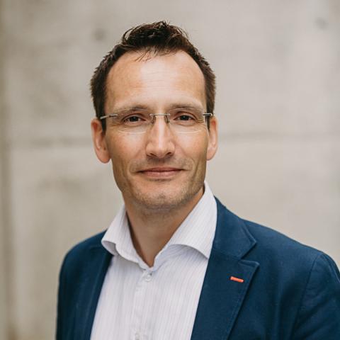 prof. Stefan Hecht